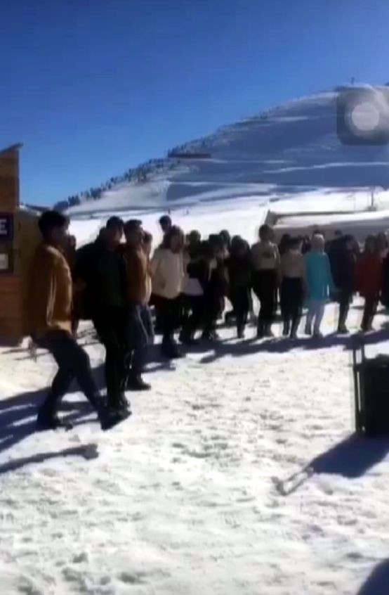'Kayak merkezinde halay' tepki çekti - Sayfa 5
