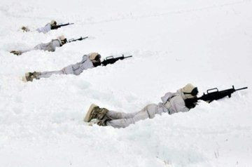PKK'nın gizli toplantı merkezi dahil 50 hedef vuruldu - Sayfa 16