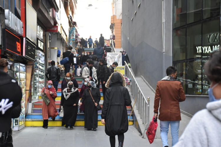 Hafta sonu kısıtlamaları o illerde kalkıyor! - Sayfa 8