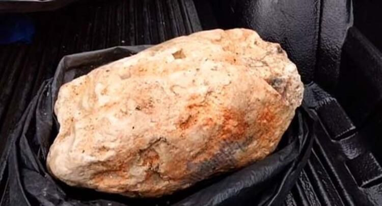 Sahildeki yürüyüşü milyoner yaptı - Sayfa 8