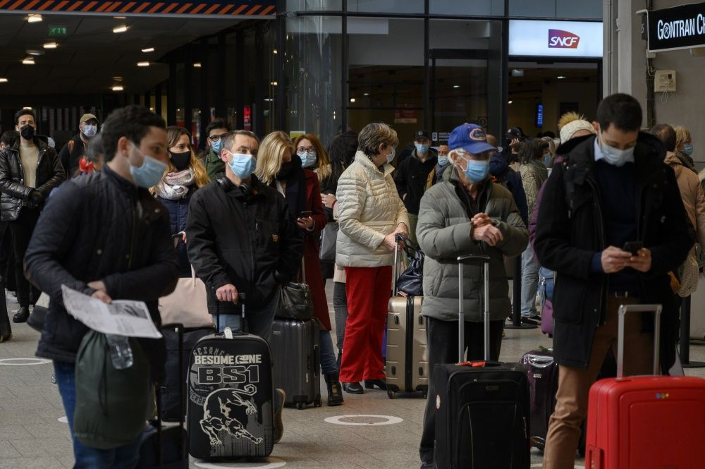 Başbakan: '3. dalganın içindeyiz' - Sayfa 6