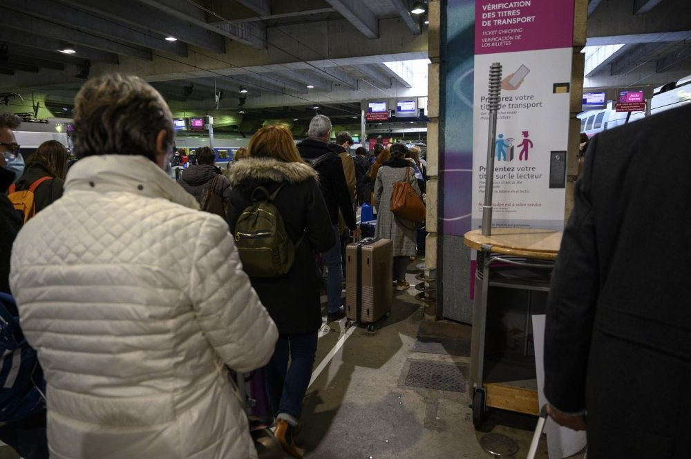 Başbakan: '3. dalganın içindeyiz' - Sayfa 8