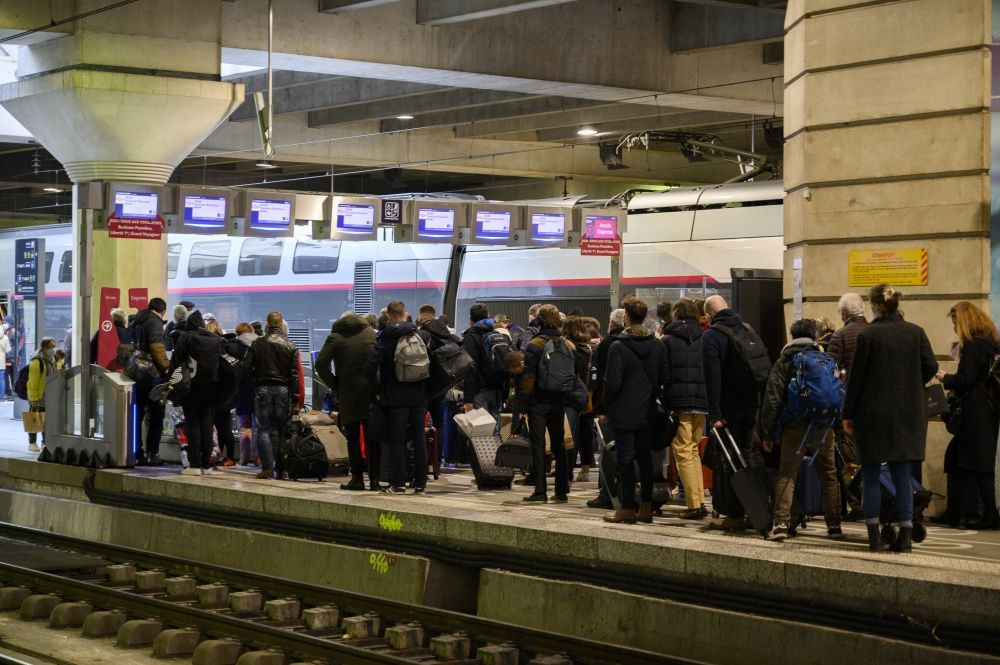 Başbakan: '3. dalganın içindeyiz' - Sayfa 11