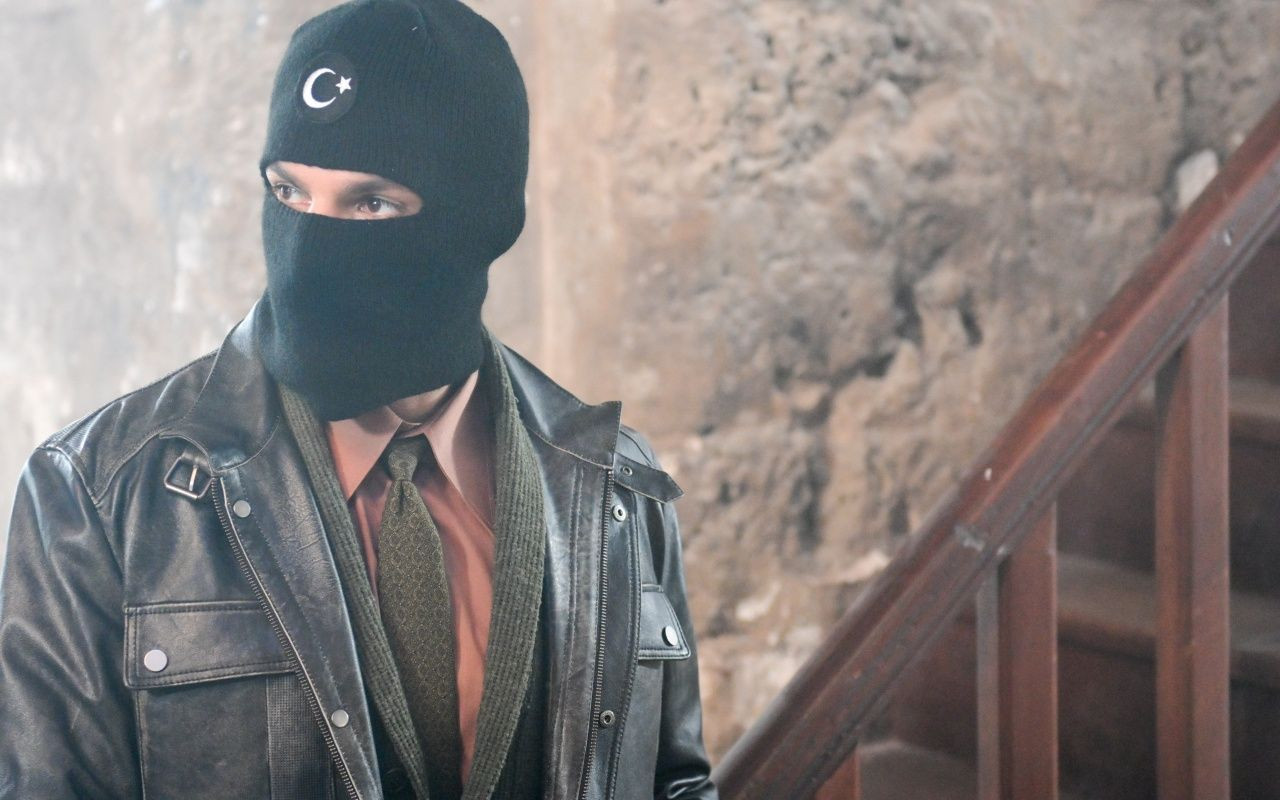 Bir Zamanlar Kıbrıs ikinci bölümüyle nefes kesecek - Sayfa 7