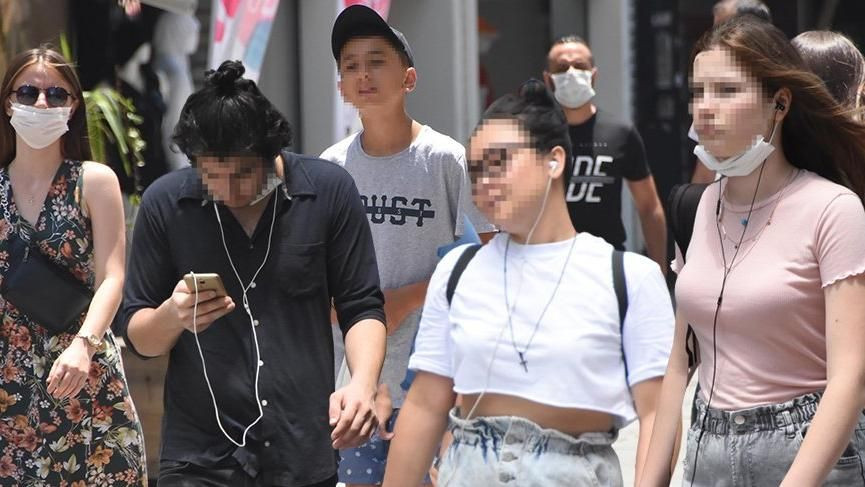 "Bana bir şey olmaz" diyen gençler dikkat! Yoğun bakımda yatanların yaş ortalaması düştü - Sayfa 7