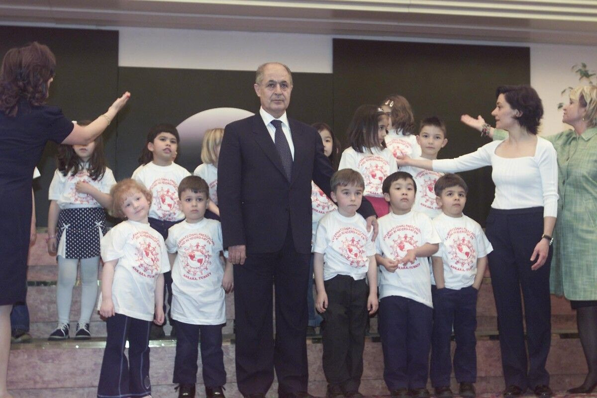 Geçmişten günümüze 23 Nisan Ulusal Egemenlik ve Çocuk Bayramı Kutlamaları - Sayfa 14