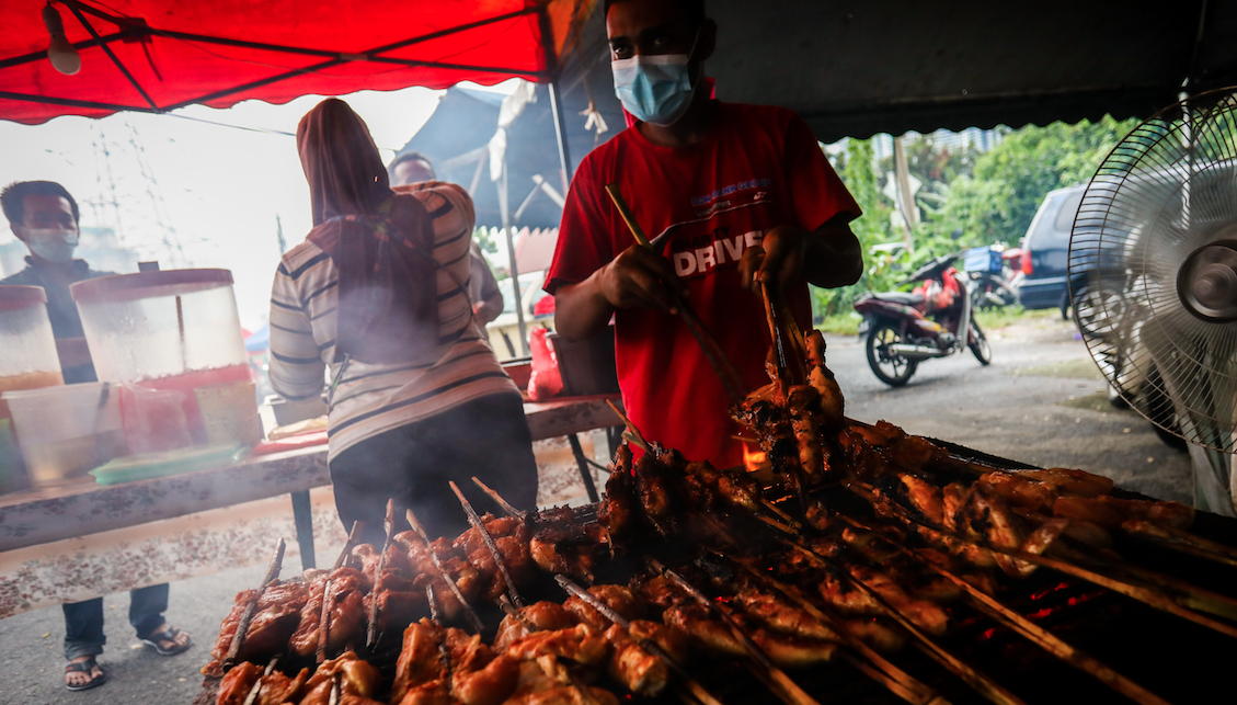 Malezya'daki geleneksel ramazan pazarları,  sokaklara renk katıyor - Sayfa 10