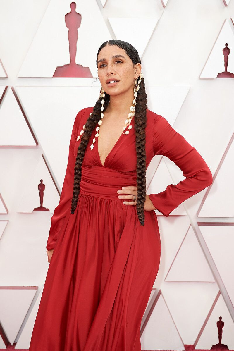 Kırmızı halıda şıklık yarışı - Sayfa 24