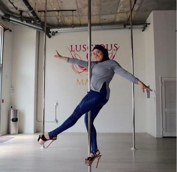 Başörtülü kadının direk dansı yaptığı anlar sosyal medyada viral oldu! - Sayfa 6