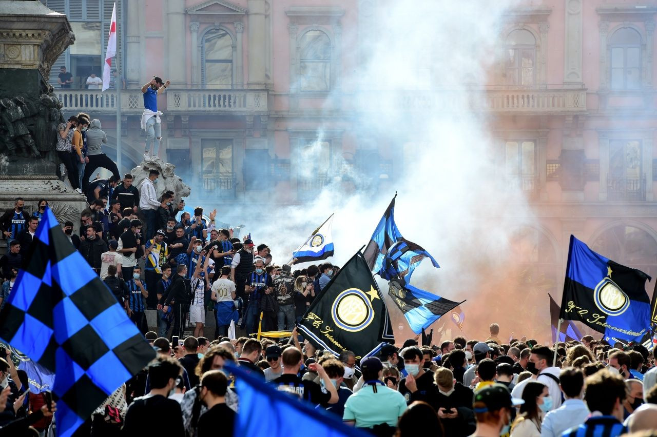 Inter taraftarları Covid-19'u unuttu - Sayfa 16