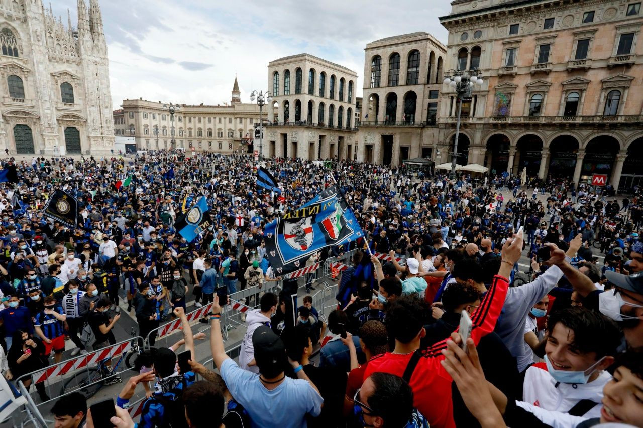 Inter taraftarları Covid-19'u unuttu - Sayfa 13