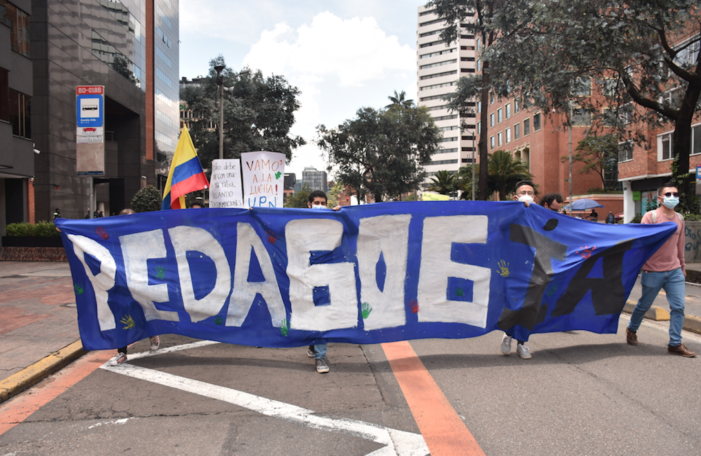 Kolombiya'da hükümet karşıtı protestolar devam ediyor - Sayfa 42