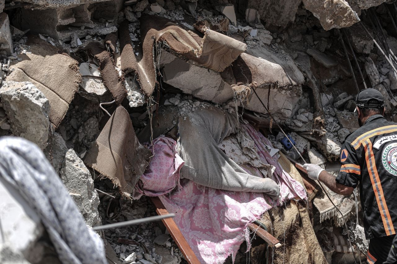 İsrail'in vurduğu Gazze'den "kurtarma ekibi ve ekipman gönderin" çığlığı - Sayfa 9