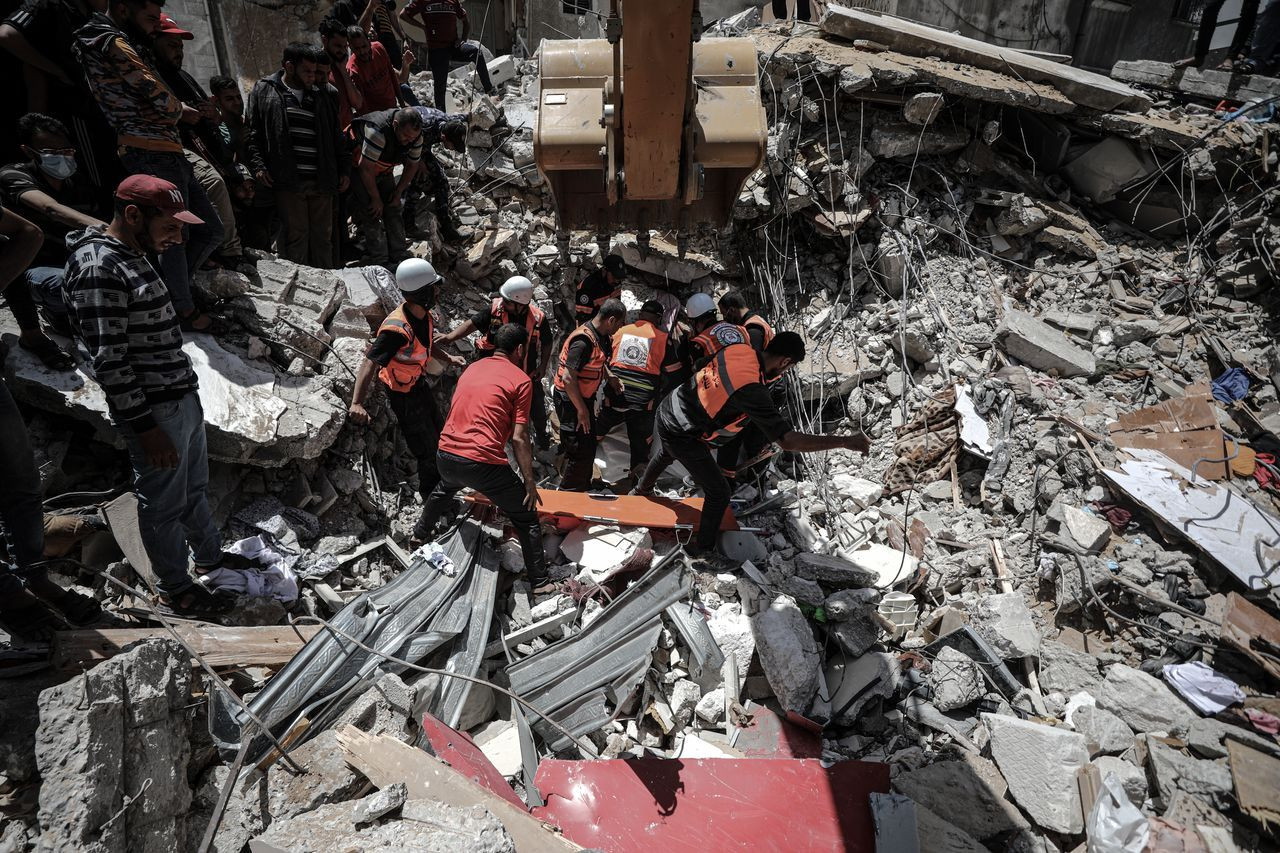 İsrail'in vurduğu Gazze'den "kurtarma ekibi ve ekipman gönderin" çığlığı - Sayfa 15