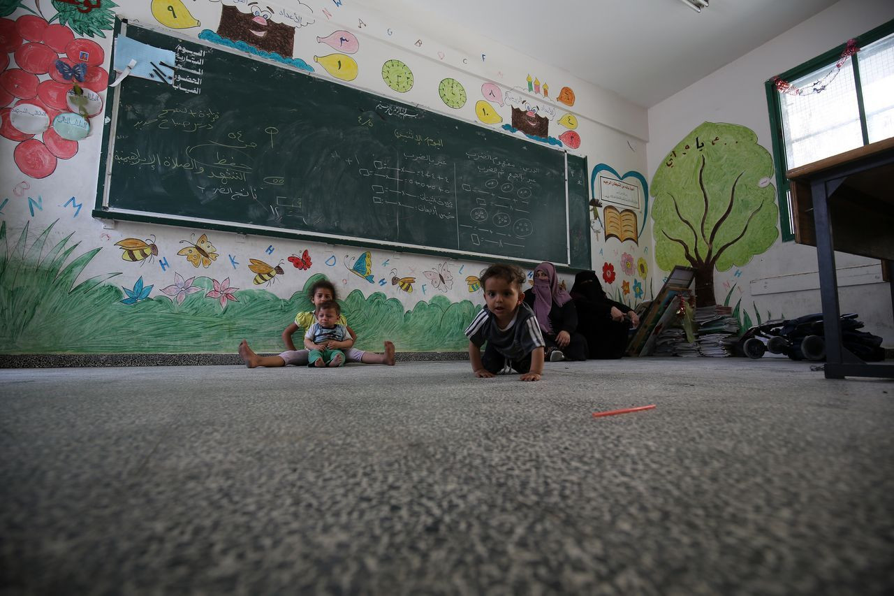 İsrail'in gazabından okullara sığındılar - Sayfa 19