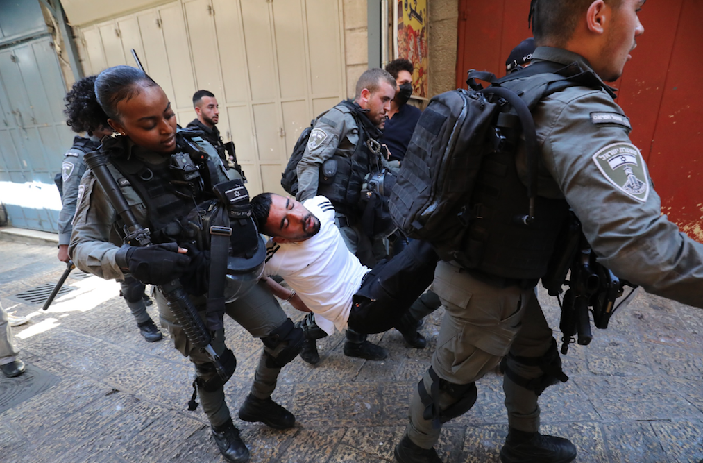 İsrail polisinden Şam Kapısı'ndaki Filistinlilere saldırı - Sayfa 10