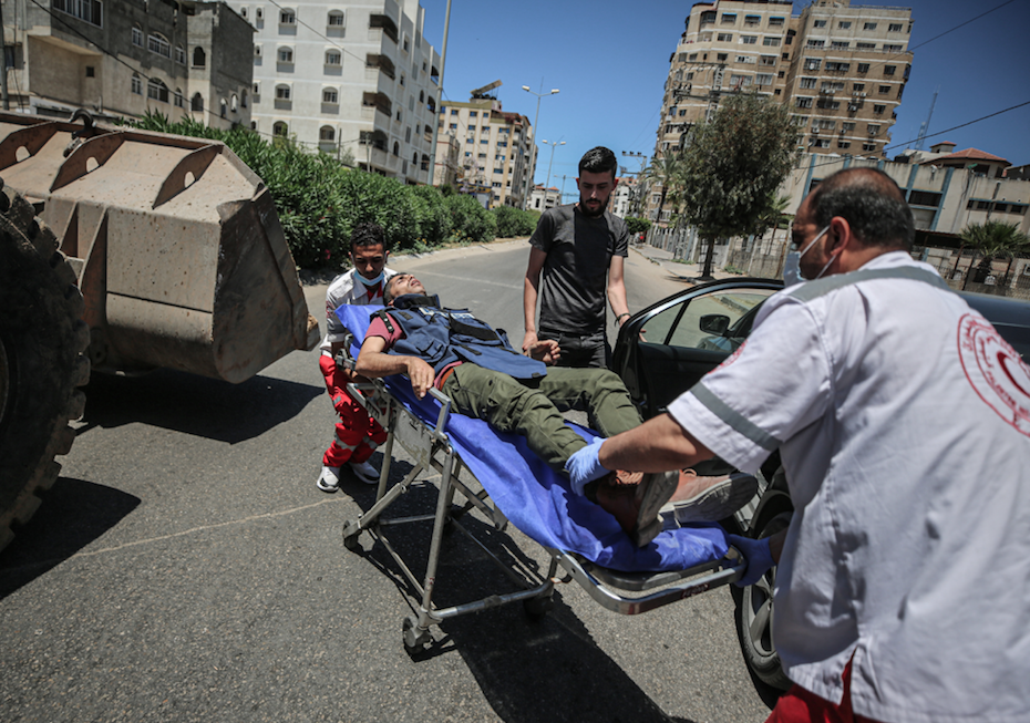 İsrail'in saldırılarında Anadolu Ajansı kameramanı yaralandı - Sayfa 13