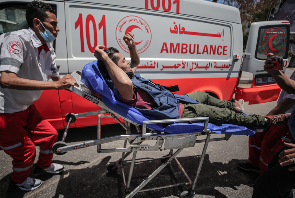 İsrail'in saldırılarında Anadolu Ajansı kameramanı yaralandı - Sayfa 12