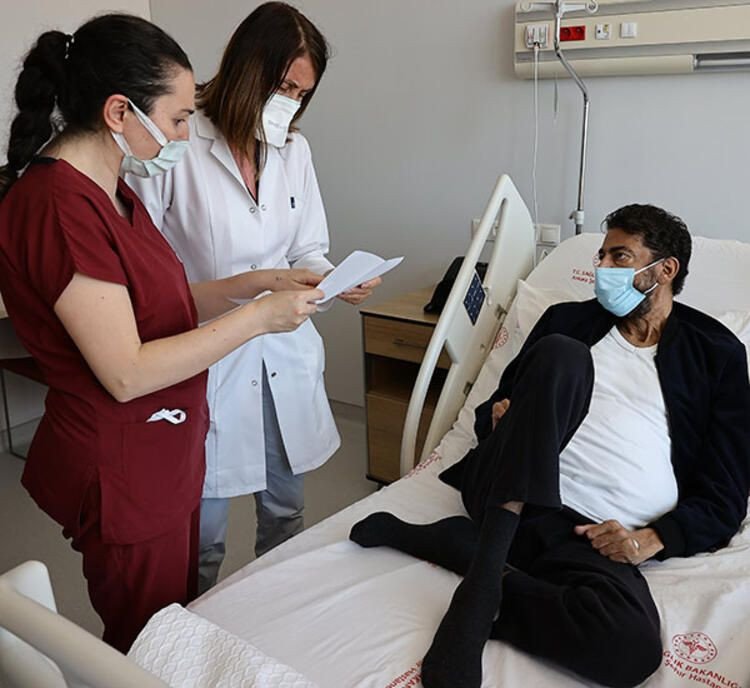 Hakan Taşıyan'ın sağlık durumuyla ilgili sevenlerine iyi haber - Sayfa 11