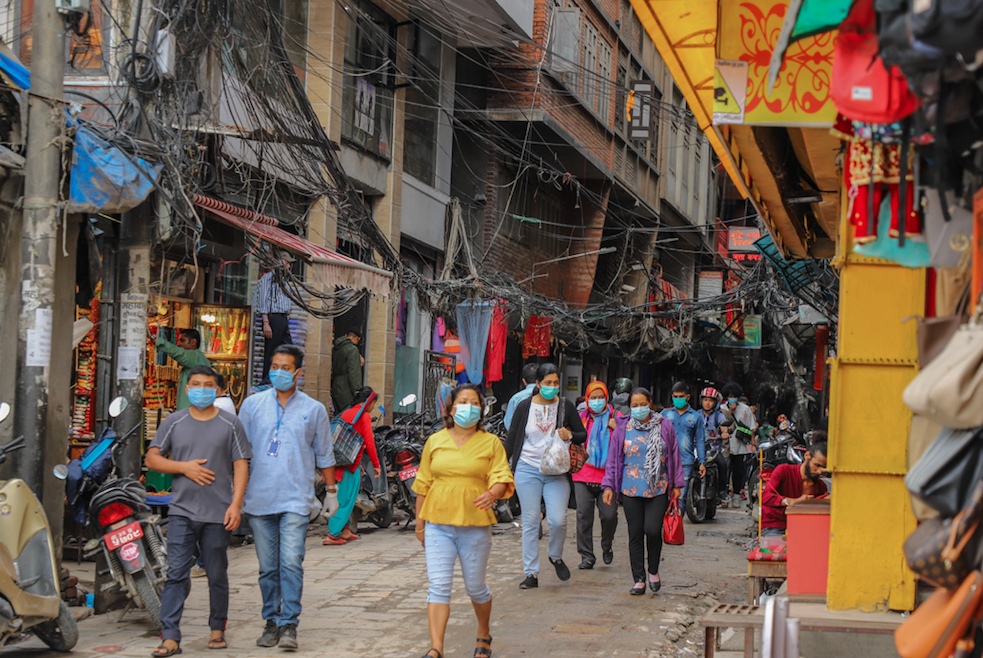 Hindistan'dan sonra Nepal de koronavirüs felaketiyle karşı karşıya - Sayfa 16