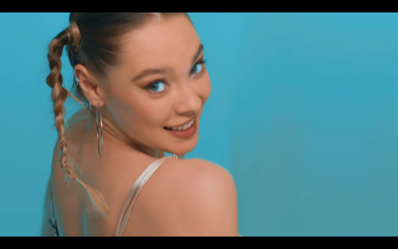 Sergen Yalçın'ın sevgilisi Lisaveta Karibskaya, İsmail YK'nın klibinde! - Sayfa 15