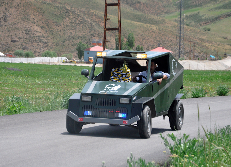 Yüksekovalı çobandan 'Hummer' araba - Sayfa 11