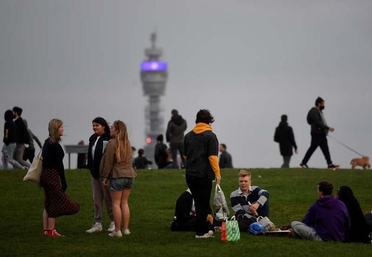 Dünyayı sarsan skandal: Aşı olanlar takip ediliyor! - Sayfa 5