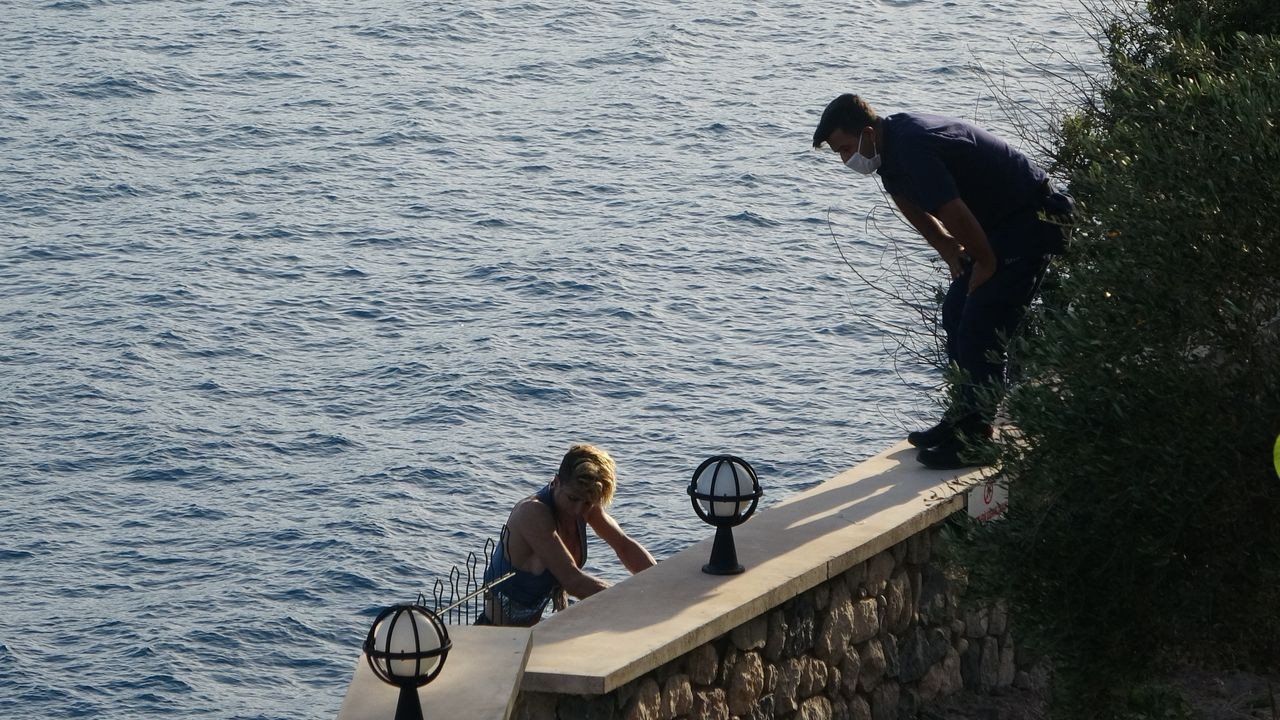 Köpeğini kurtarmak isterken falezlerde mahsur kaldı - Sayfa 12