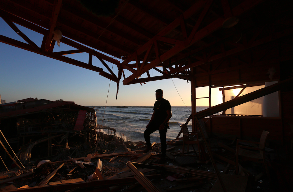 İsrail'in saldırılarında evleri yıkılan Filistinliler okullarda kalıyor - Sayfa 39