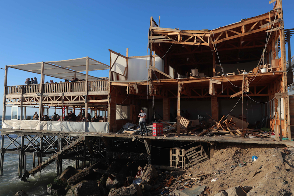 İsrail'in saldırılarında evleri yıkılan Filistinliler okullarda kalıyor - Sayfa 46