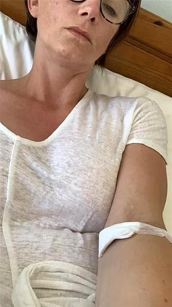 Ünlü model koronavirüs aşısı olduktan bir kaç gün sonra hayatını kaybetti! - Sayfa 8