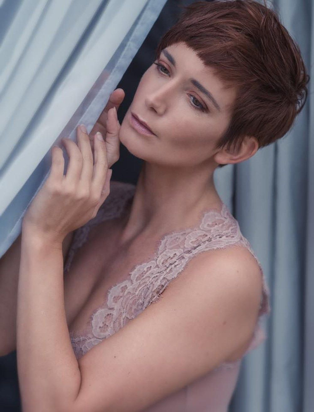 Ünlü model koronavirüs aşısı olduktan bir kaç gün sonra hayatını kaybetti! - Sayfa 12