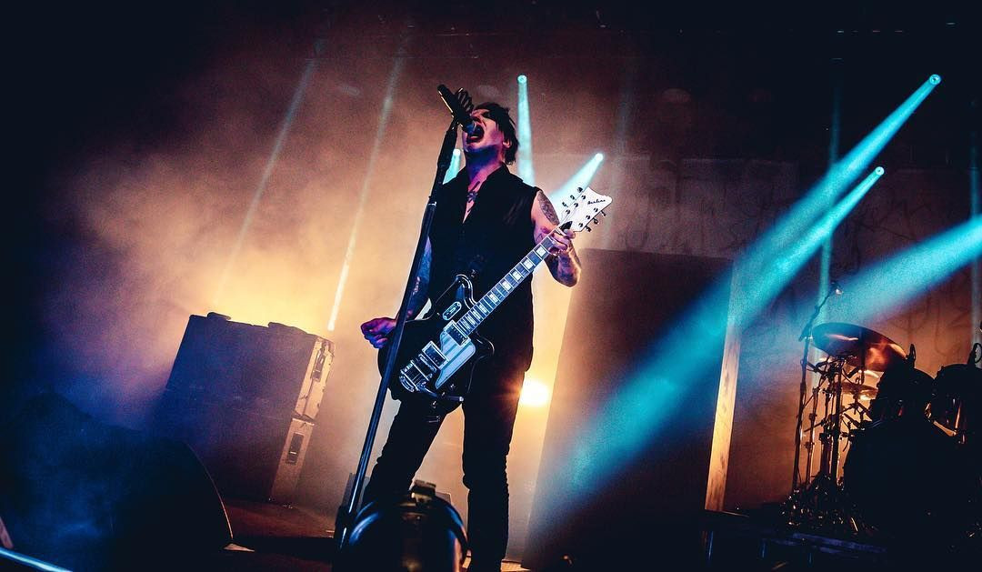 Dünyaca ünlü şarkıcı hakkında tutuklama kararı çıkarıldı: Cinsel saldırıyla suçlanıyor - Sayfa 8