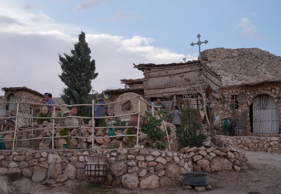 Iraklı sanatçı tarih kitaplarında okuduğu Alkuş köyünü yeniden inşa etti - Sayfa 16