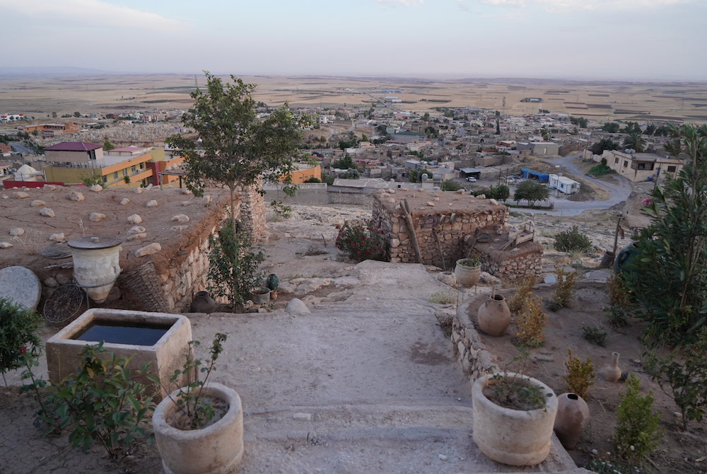 Iraklı sanatçı tarih kitaplarında okuduğu Alkuş köyünü yeniden inşa etti - Sayfa 9