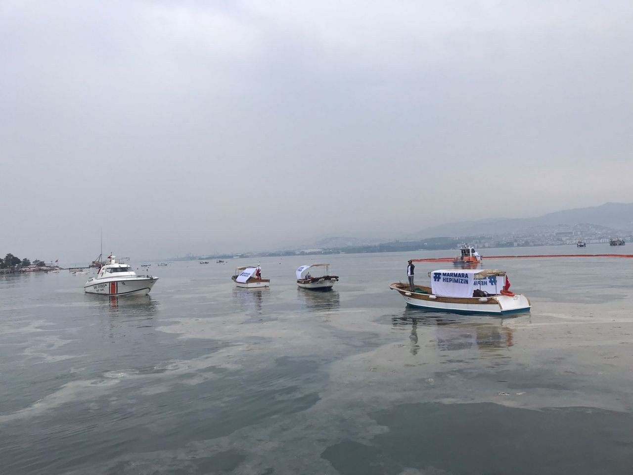 Türkiye'nin en büyük deniz seferberliği başladı! Denizlerdeki müsilaj temizleniyor - Sayfa 51