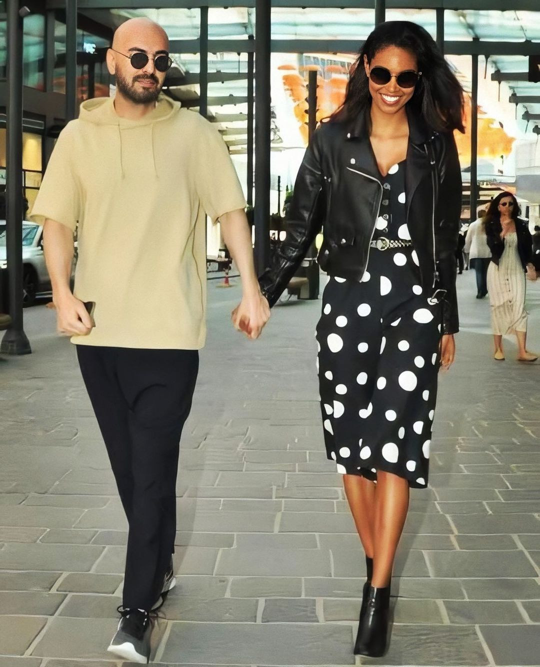 Soner Sarıkabadayı'ya büyük şok! Villa tartışmasında araya asistanı girdi, komşuyula kavga etti - Sayfa 9