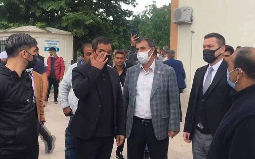 En acı veda! Rafet El Roman'ın babası İsmail Yaşdut son solcuğuna uğurlandı - Sayfa 5