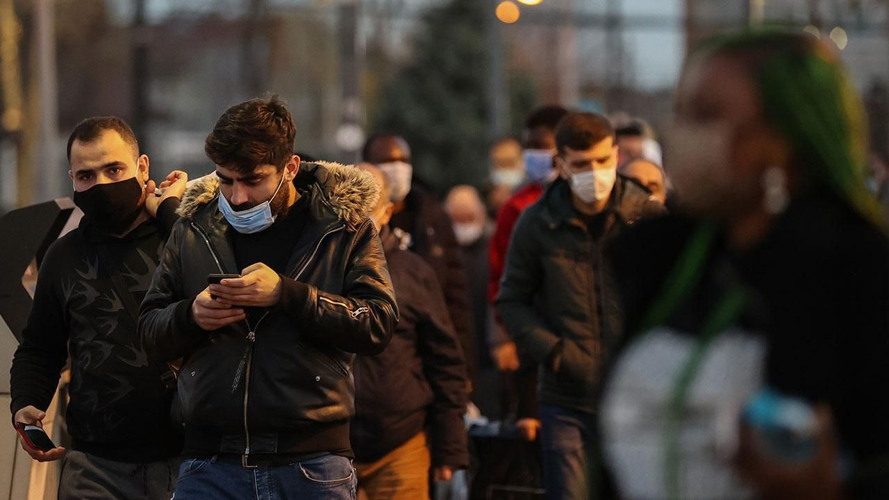 Aşı ve maske karşıtlarından inanılmaz iddia: Cinsel organımı küçültüyor, zekamı geriletiyor! - Sayfa 5