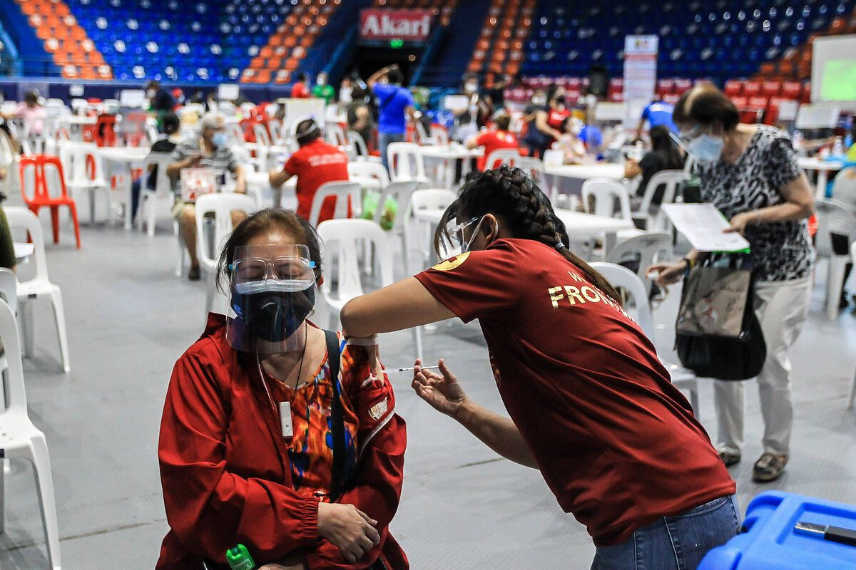 Dünyada görülmemiş uygulama: Filipinler'de aşı olmayı reddedenler hapse atılacak! - Sayfa 6