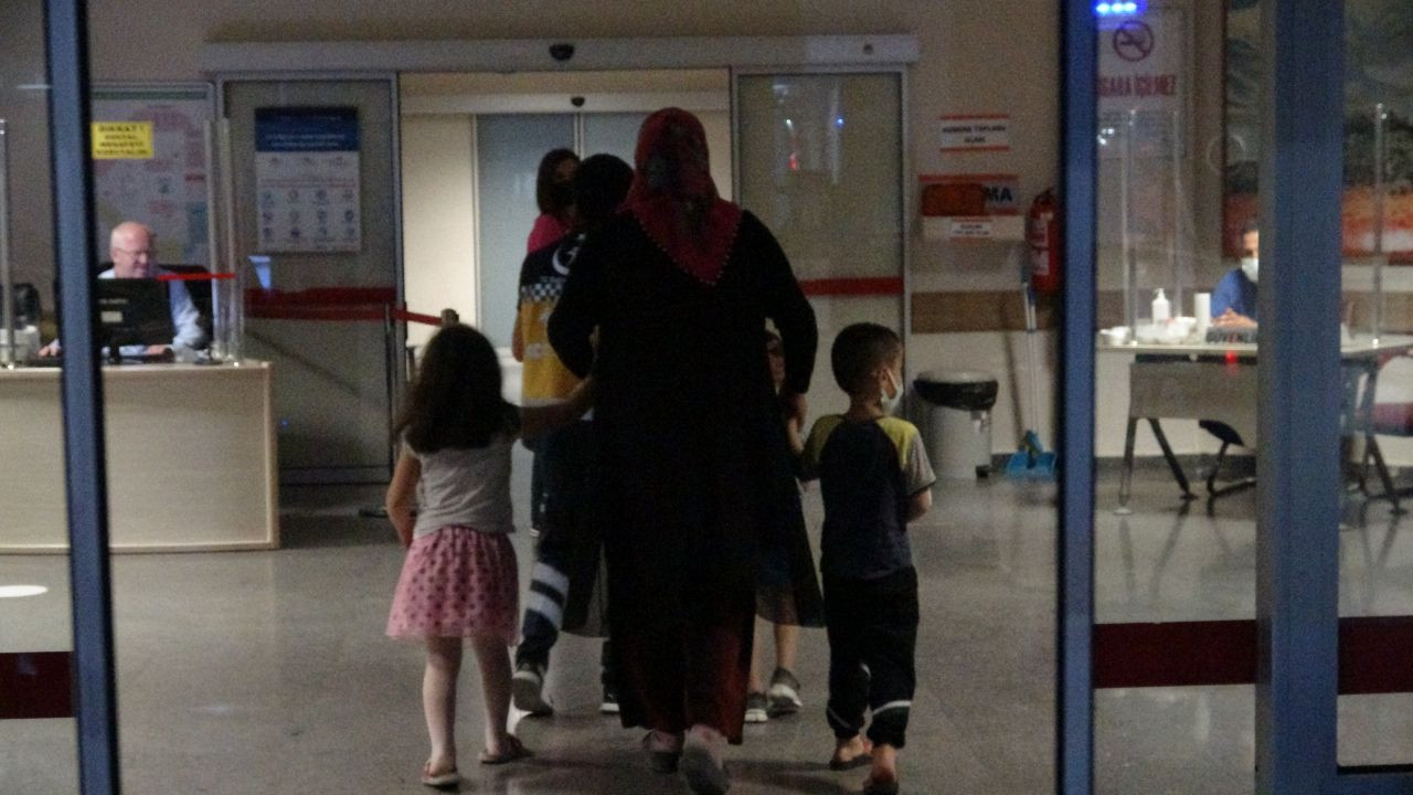 Şeker diye lavabo açıcı yiyen 5 kardeş hastanelik oldu - Sayfa 5