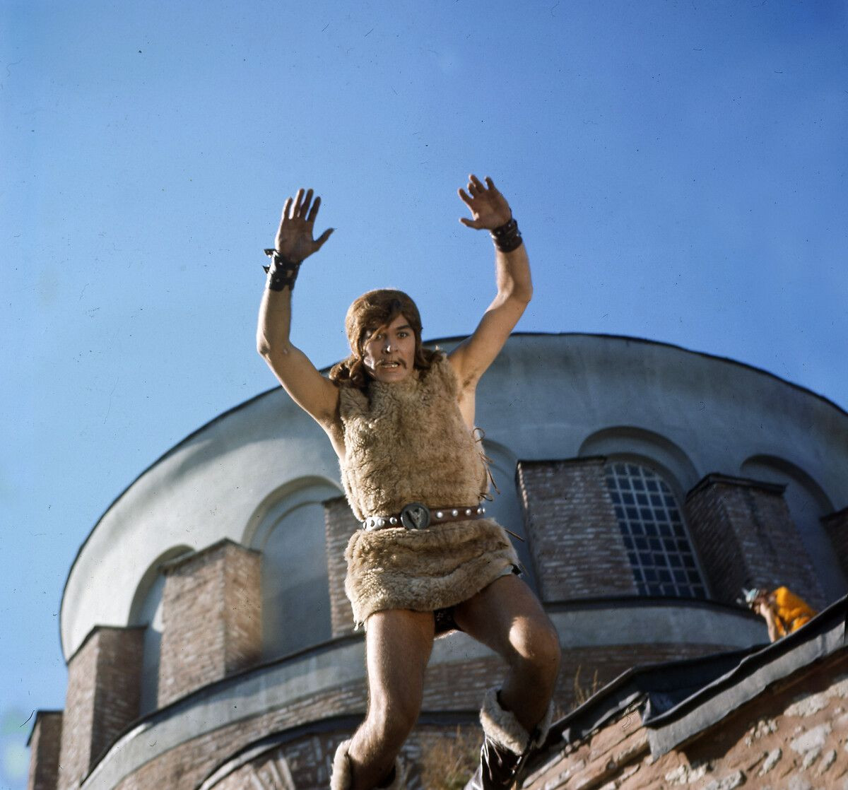 Ünlü Yeşilçam oyuncusu Kartal Tibet'in vefatı sanat camiasını yasa boğdu - Sayfa 21