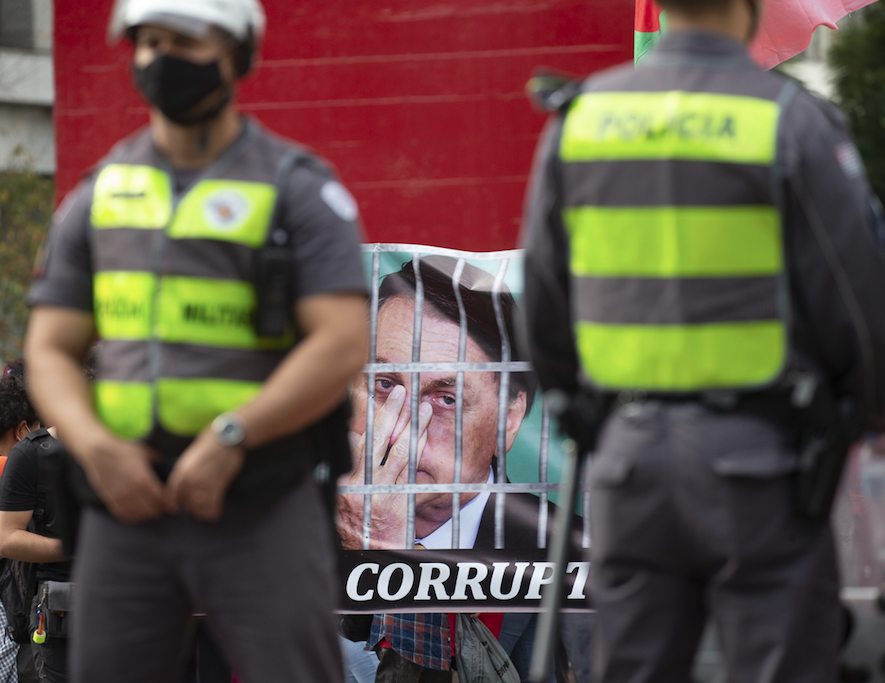 Brezilya'da Devlet Başkanı Bolsonaro karşıtı gösteriler düzenlendi - Sayfa 29