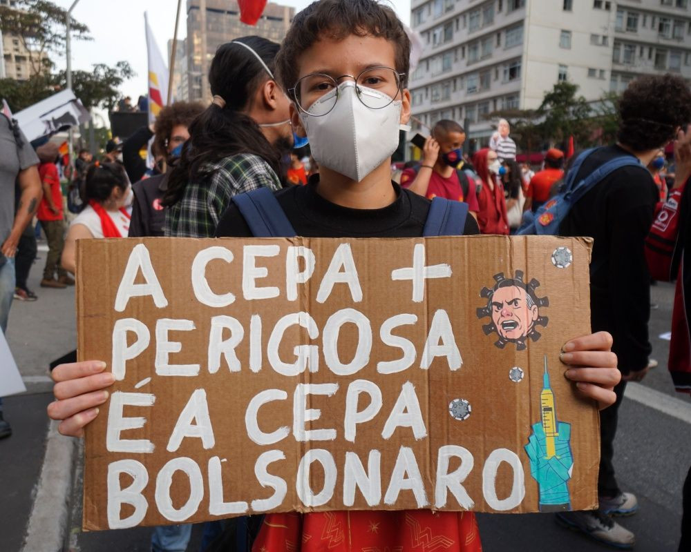 Brezilya'da Devlet Başkanı Bolsonaro karşıtı gösteriler düzenlendi - Sayfa 53