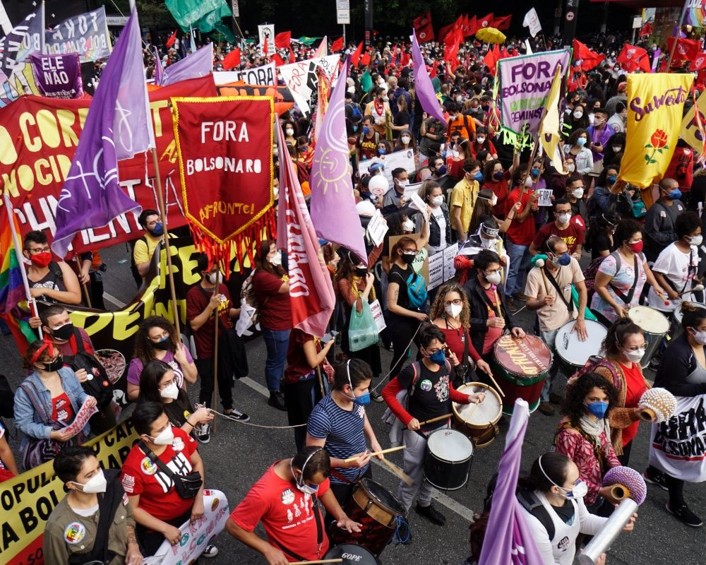 Brezilya'da Devlet Başkanı Bolsonaro karşıtı gösteriler düzenlendi - Sayfa 37