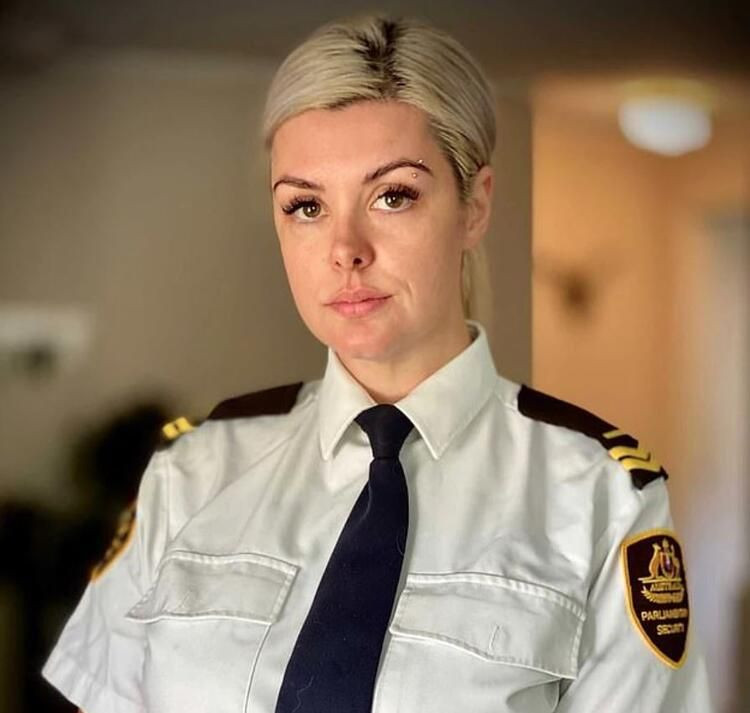 Ülkeyi ayağa kaldıran skandal: Parlamentoda tecavüze uğradım! - Sayfa 12