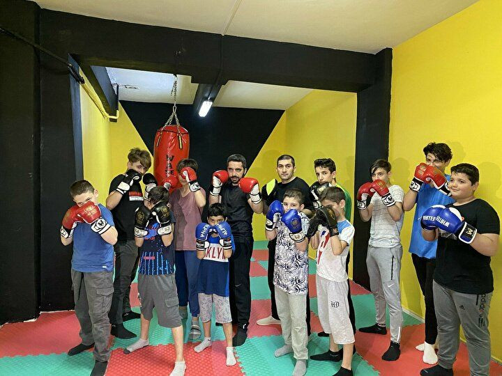 Türkiye bu imamı konuşuyor: Üst katta imam, alt katta boks antrenörü! - Sayfa 9