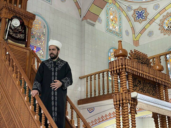 Türkiye bu imamı konuşuyor: Üst katta imam, alt katta boks antrenörü! - Sayfa 10