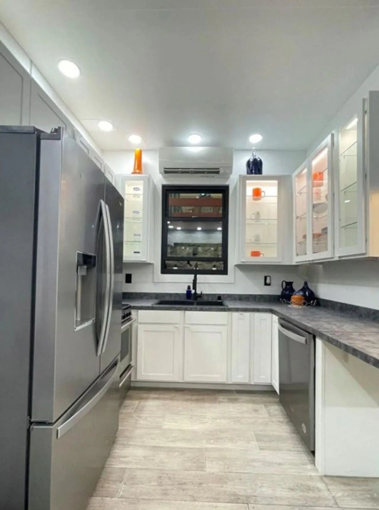 Elon Musk'tan çılgın ötesi karar! Evi barkı satıp oraya yerleşti! - Sayfa 3