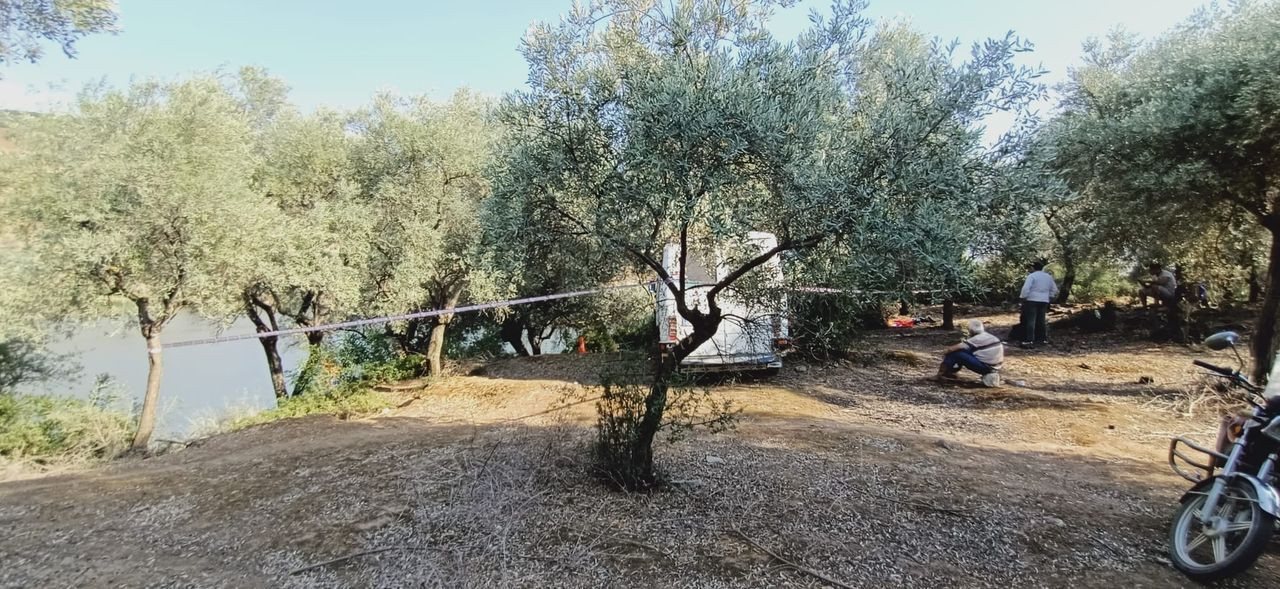 Çocuklarının gözü önünde gölete atladı! - Sayfa 5